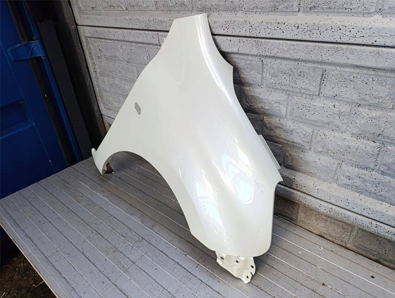 Aripa fata dreapta Nissan Micra K13 Lift 13 18 - Image 2