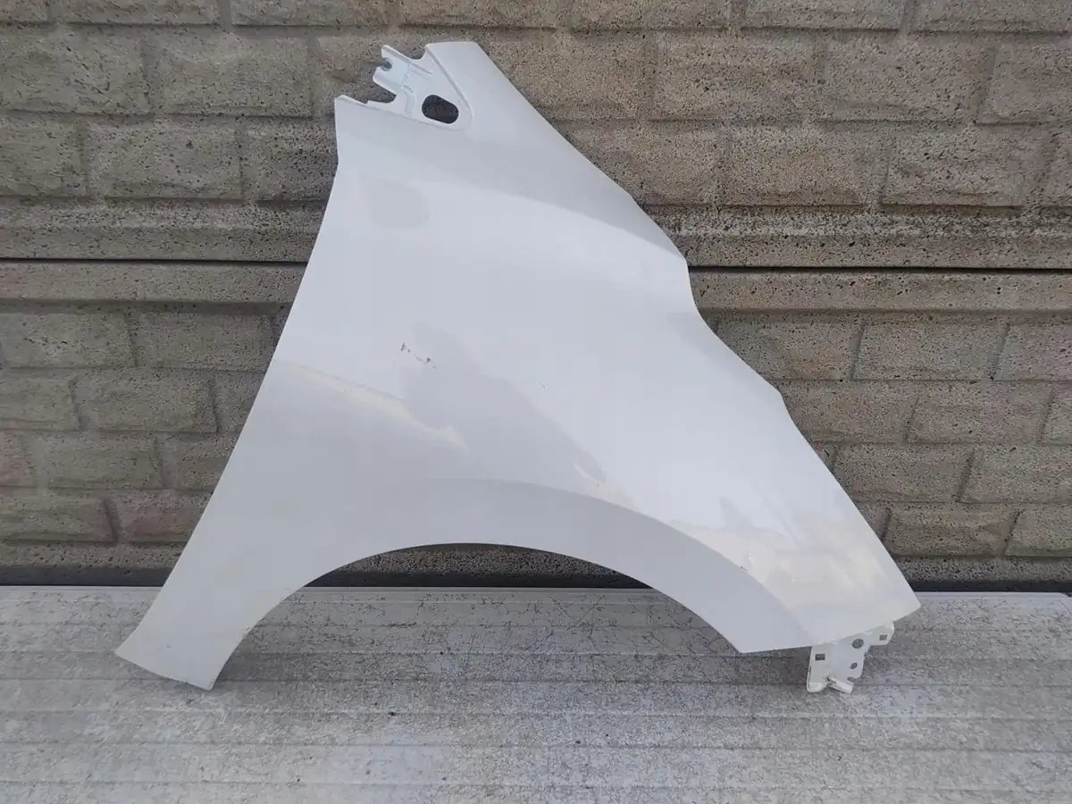 Aripa fata dreapta Nissan Micra K14 2017 2022