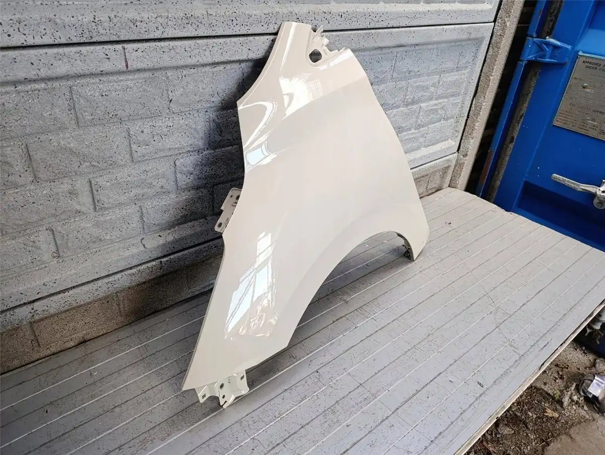 Aripa fata stanga Nissan Micra K14 2017 2024