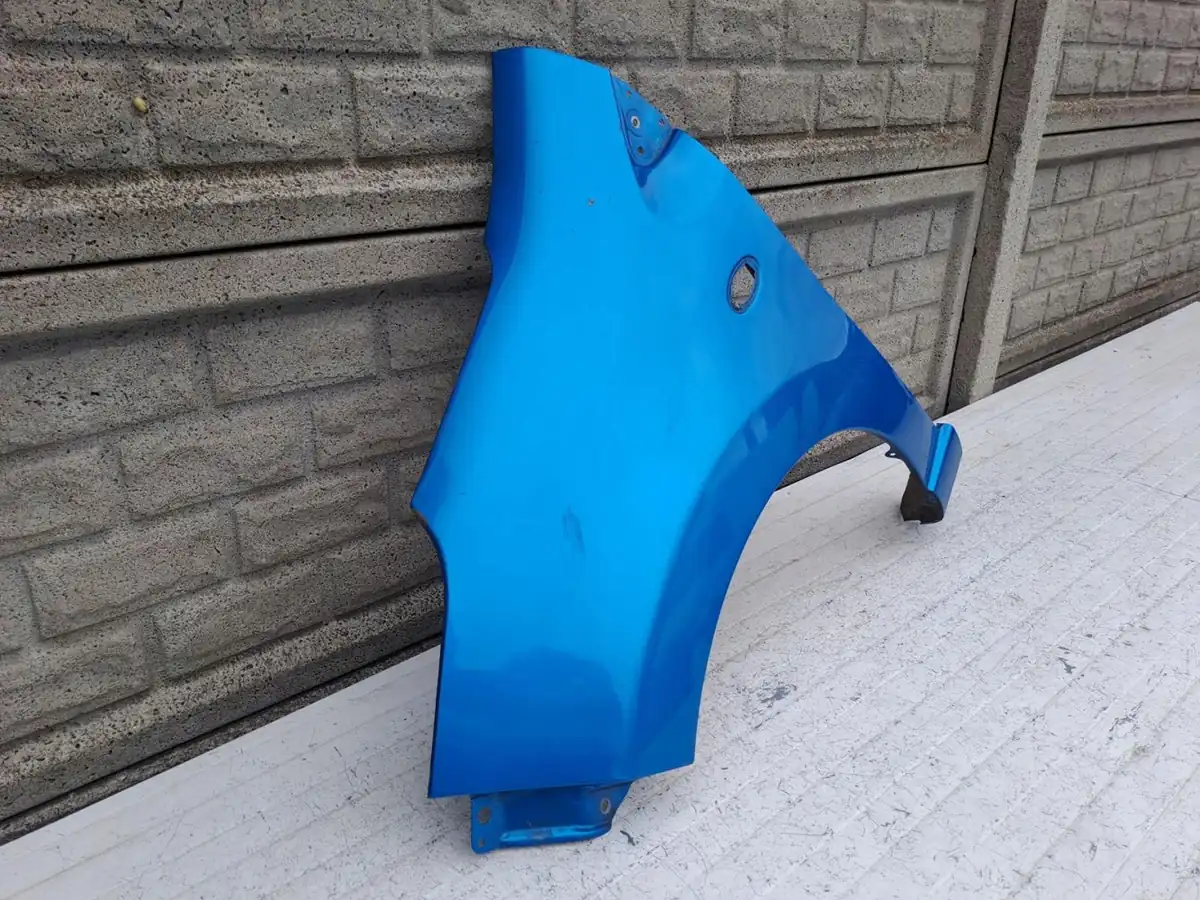 Aripa fata stanga Nissan Pixo Suzuki Alto