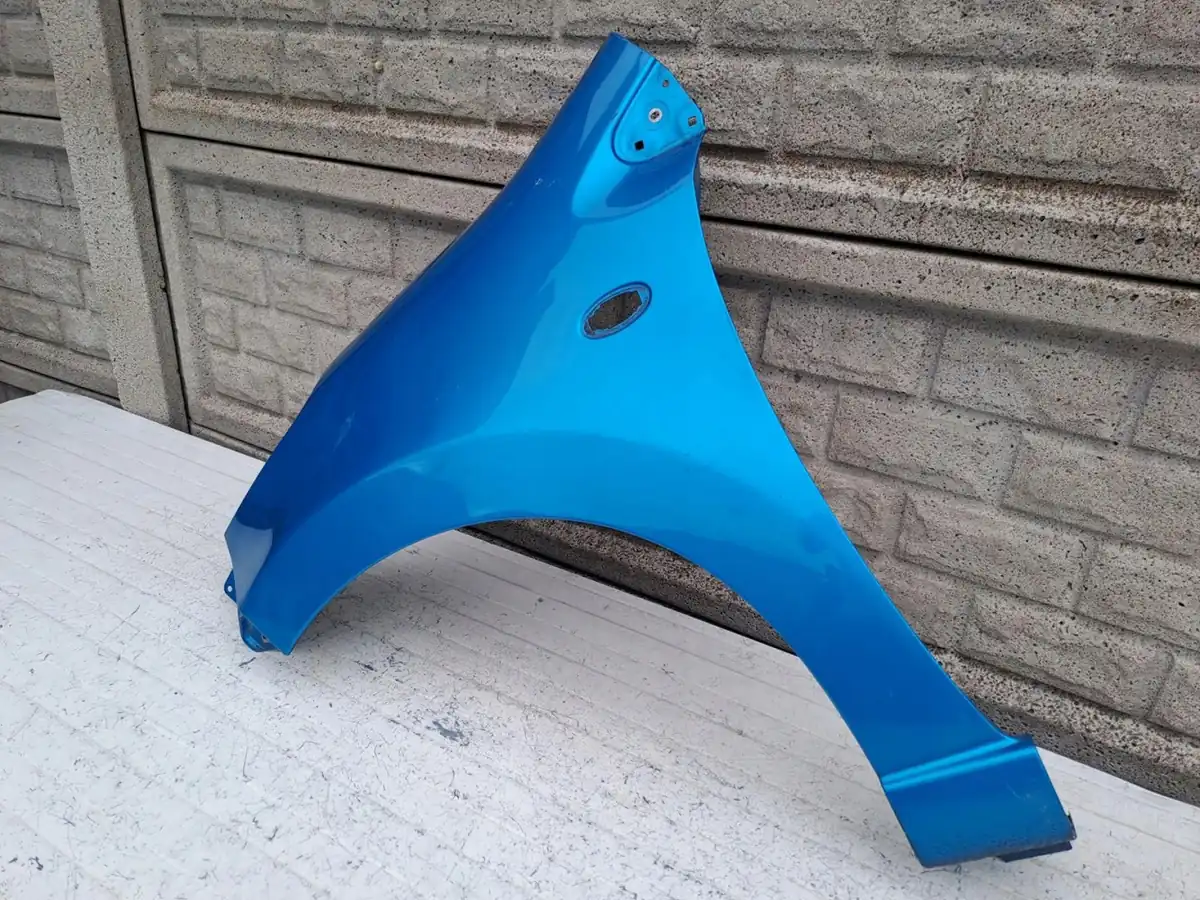 Aripa fata stanga Nissan Pixo Suzuki Alto