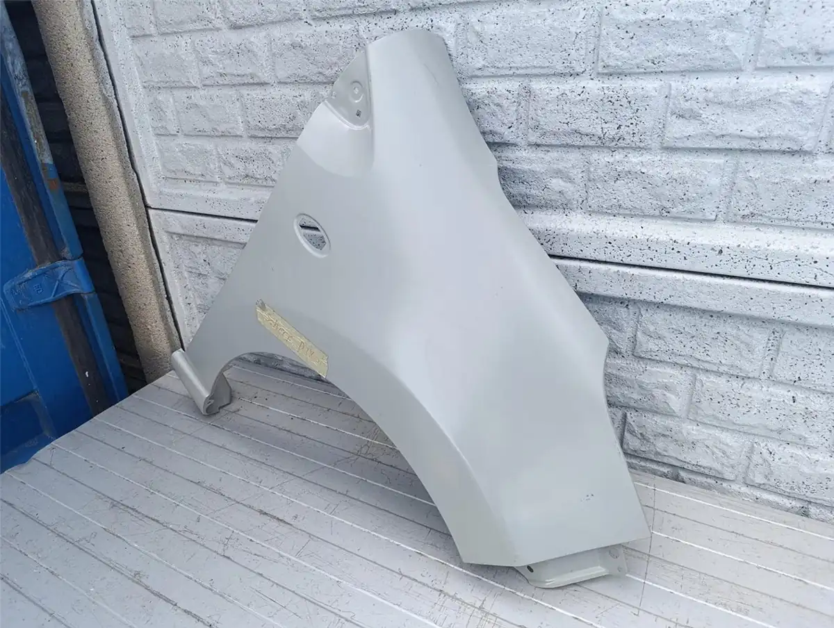 Aripa fata dreapta Nissan Pixo Suzuki Alto