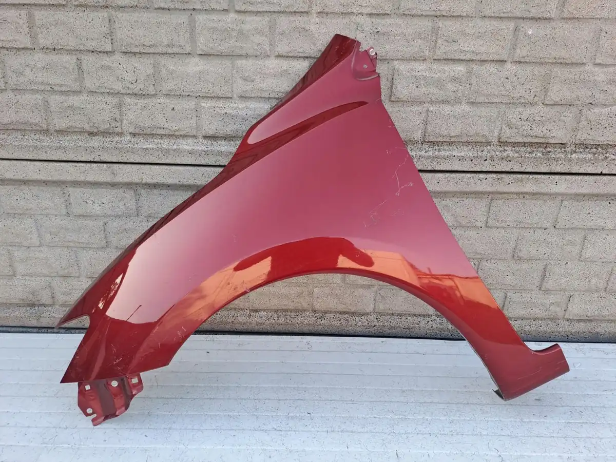 Aripa fata stanga Nissan Pulsar 2014 2023