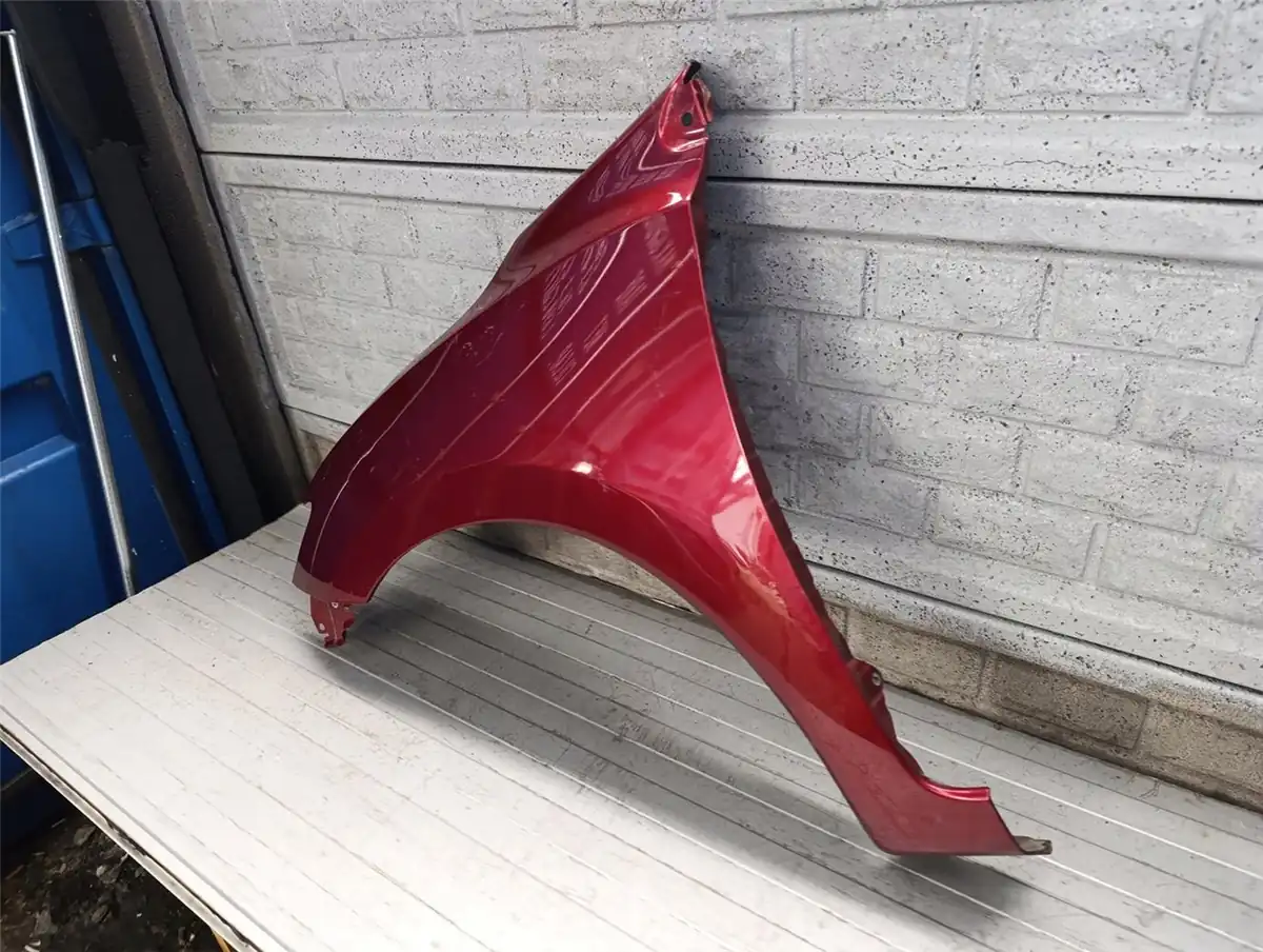 Aripa fata stanga Nissan Pulsar 2014 2024