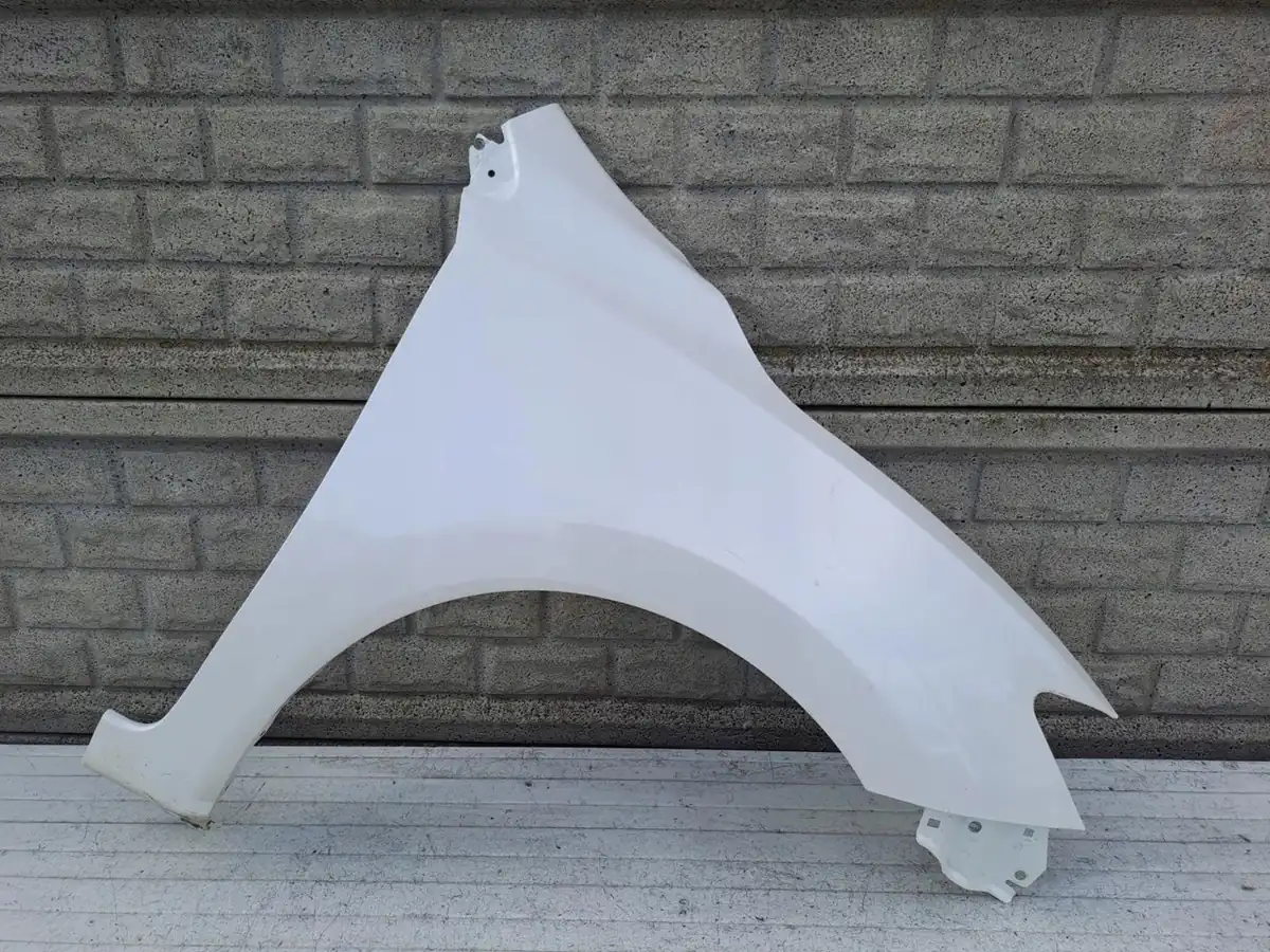 Aripa fata dreapta Nissan Pulsar 2014 2024