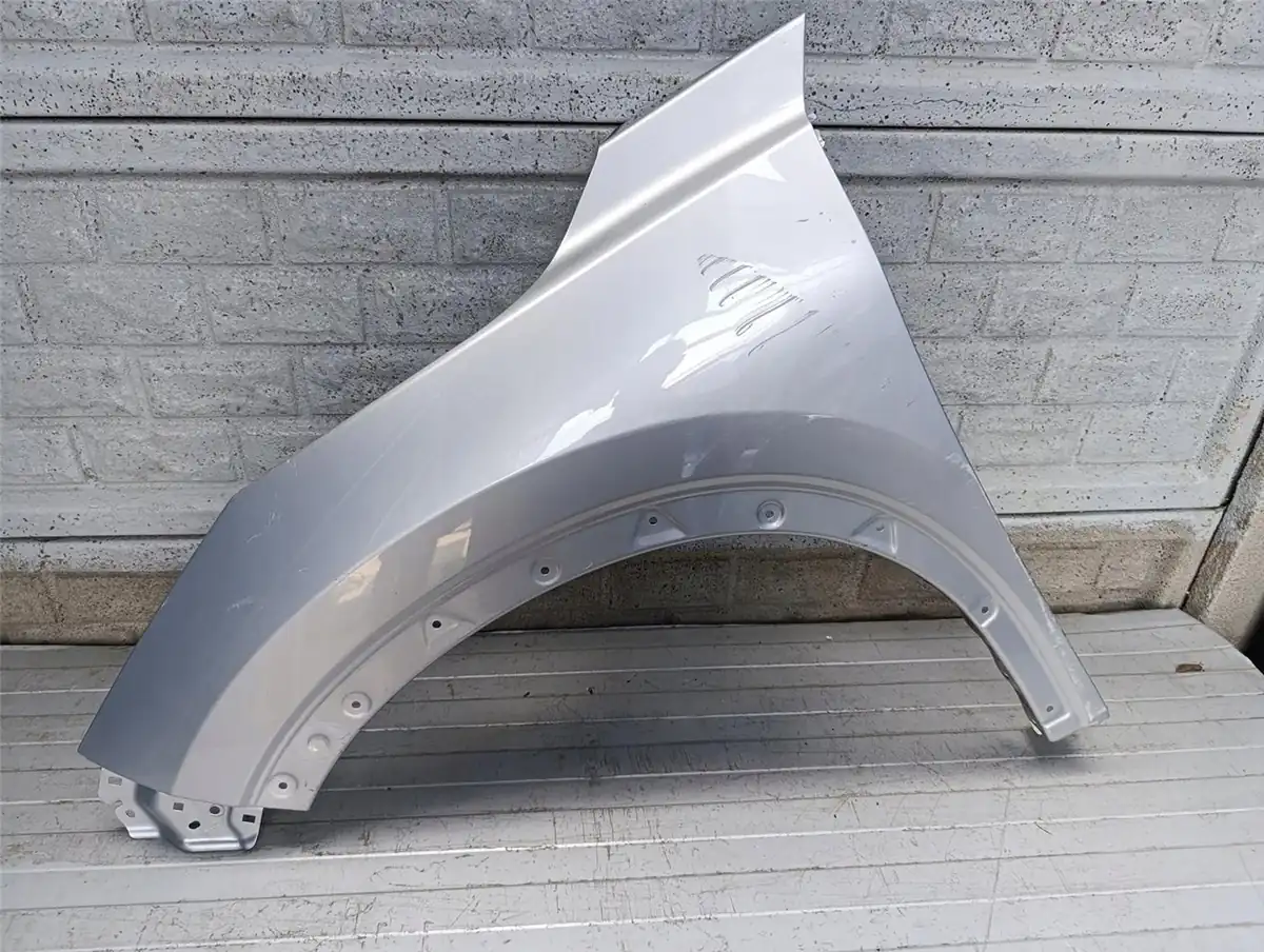 Aripa fata stanga Nissan X Trail T33 2021 2025