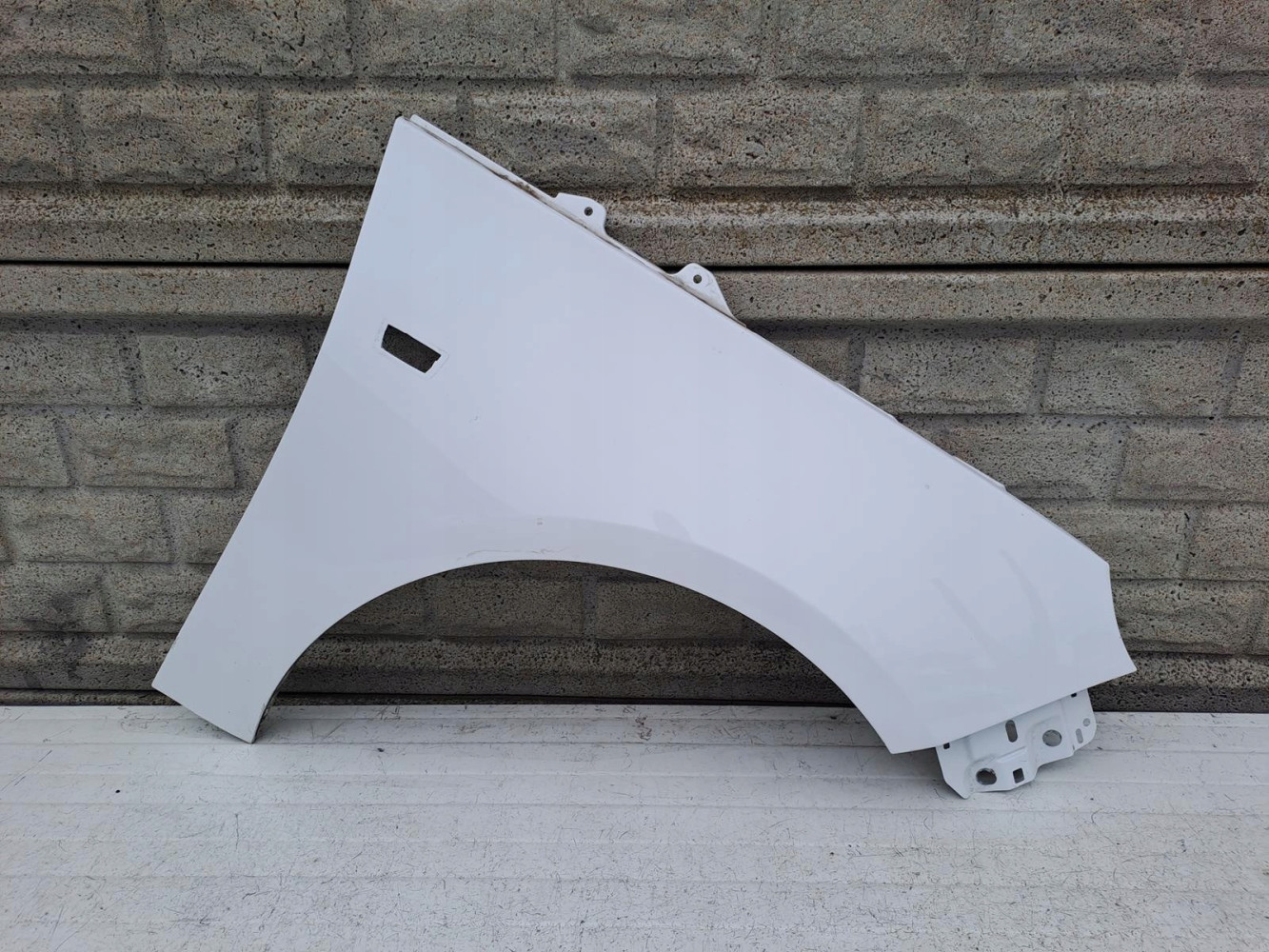 Aripa fata dreapta Opel Adam