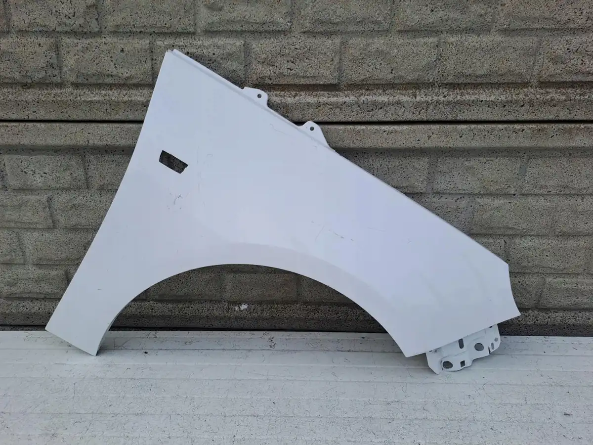 Aripa fata dreapta Opel Adam