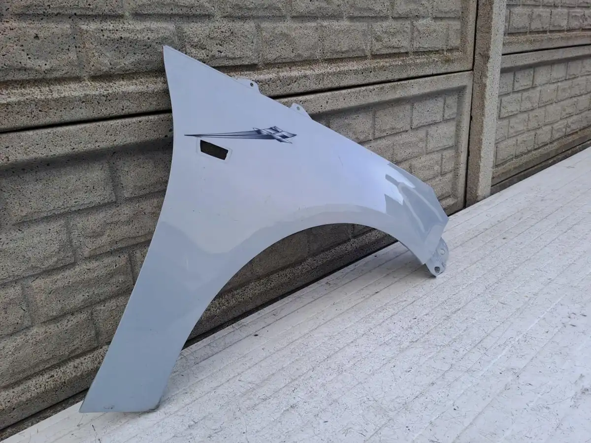 Aripa fata dreapta Opel Adam