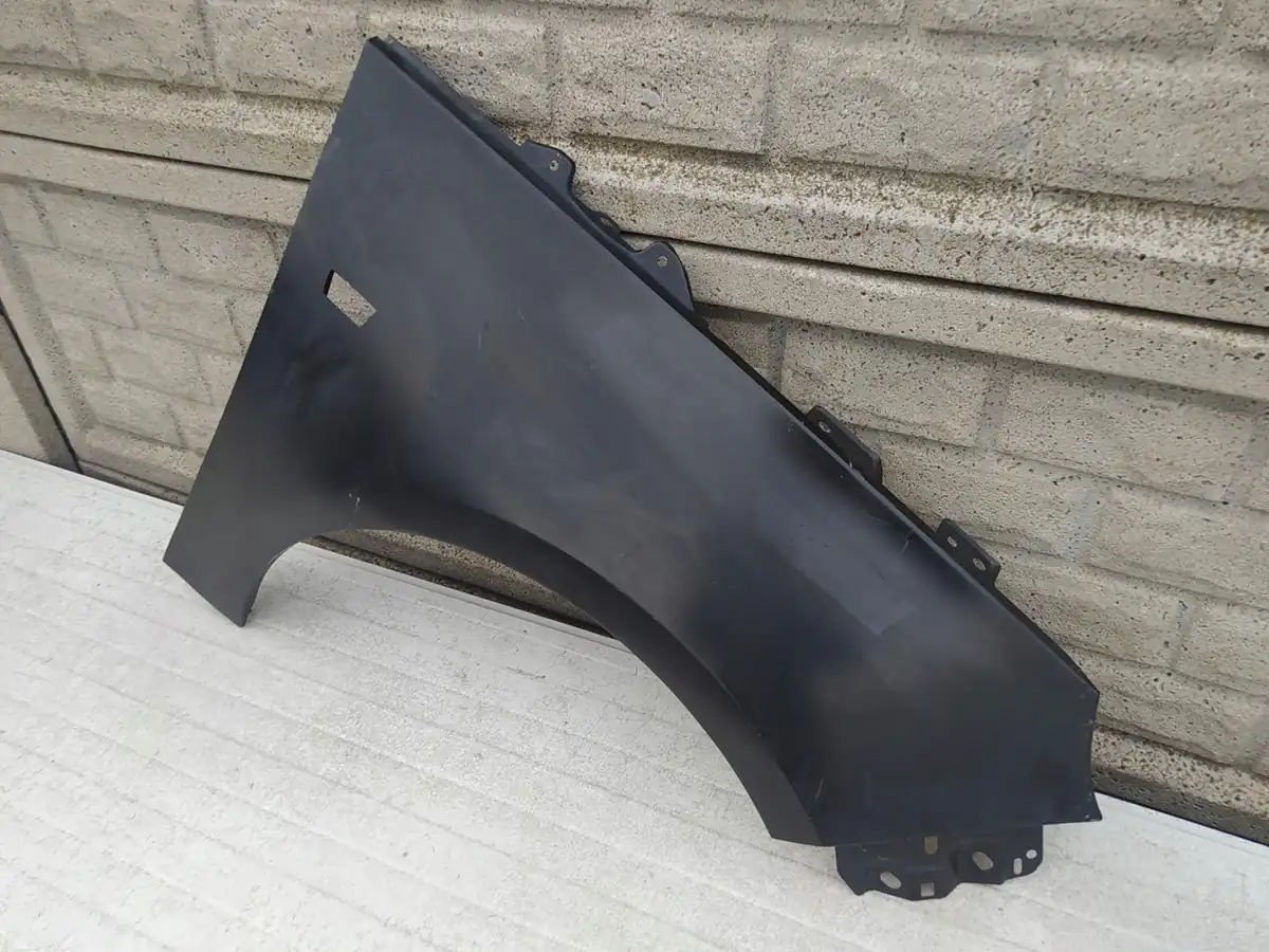 Aripa fata dreapta Opel Adam
