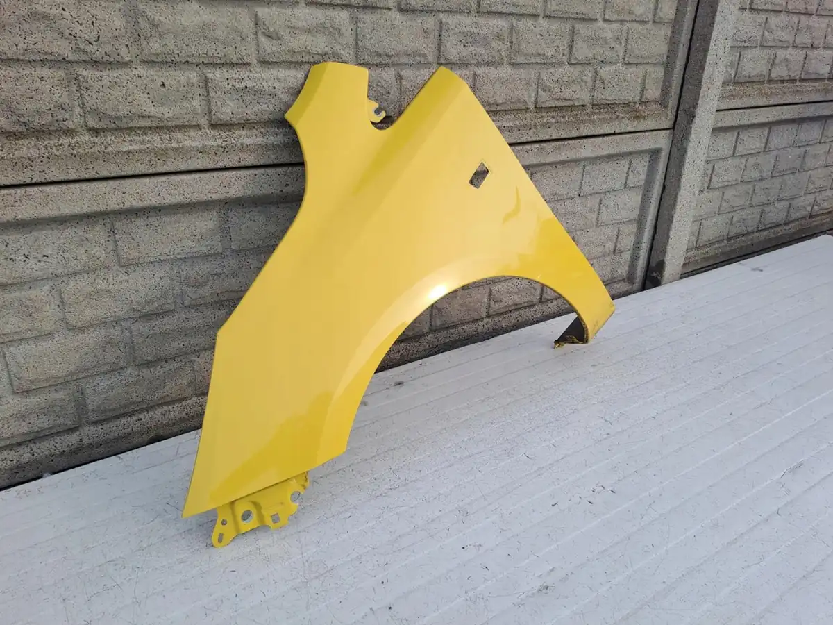 Aripa fata stanga Opel Corsa E 15 19