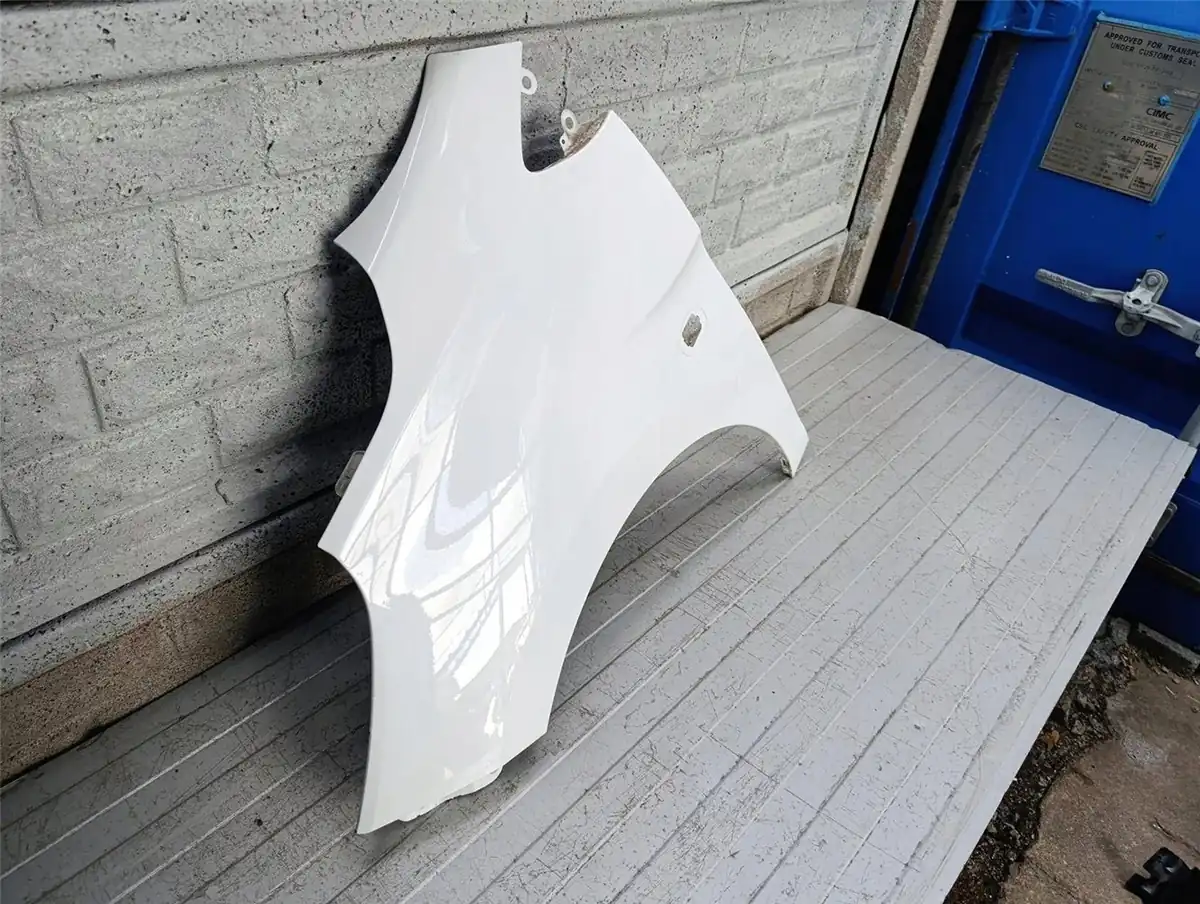 Aripa fata stanga Opel Karl