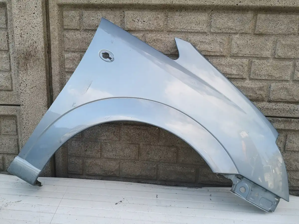 Aripa fata dreapta Opel Meriva A I 02 10
