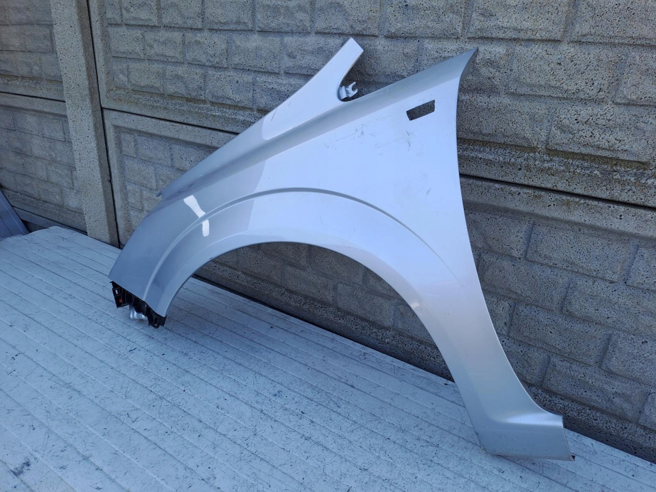 Aripa fata stanga Opel Zafira 2 B Ii 2005 2011 - Image 3