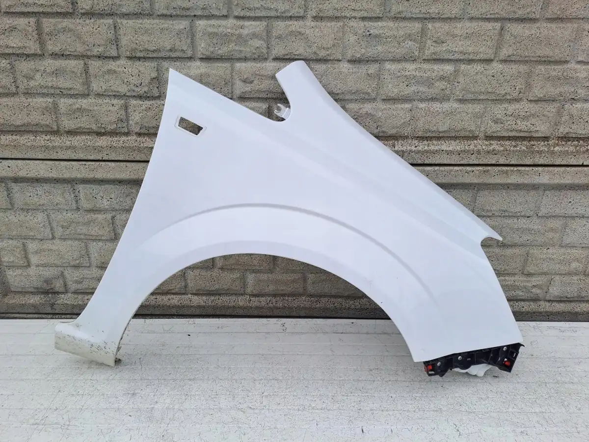 Aripa fata dreapta Opel Zafira 2 B Ii 2005 2011