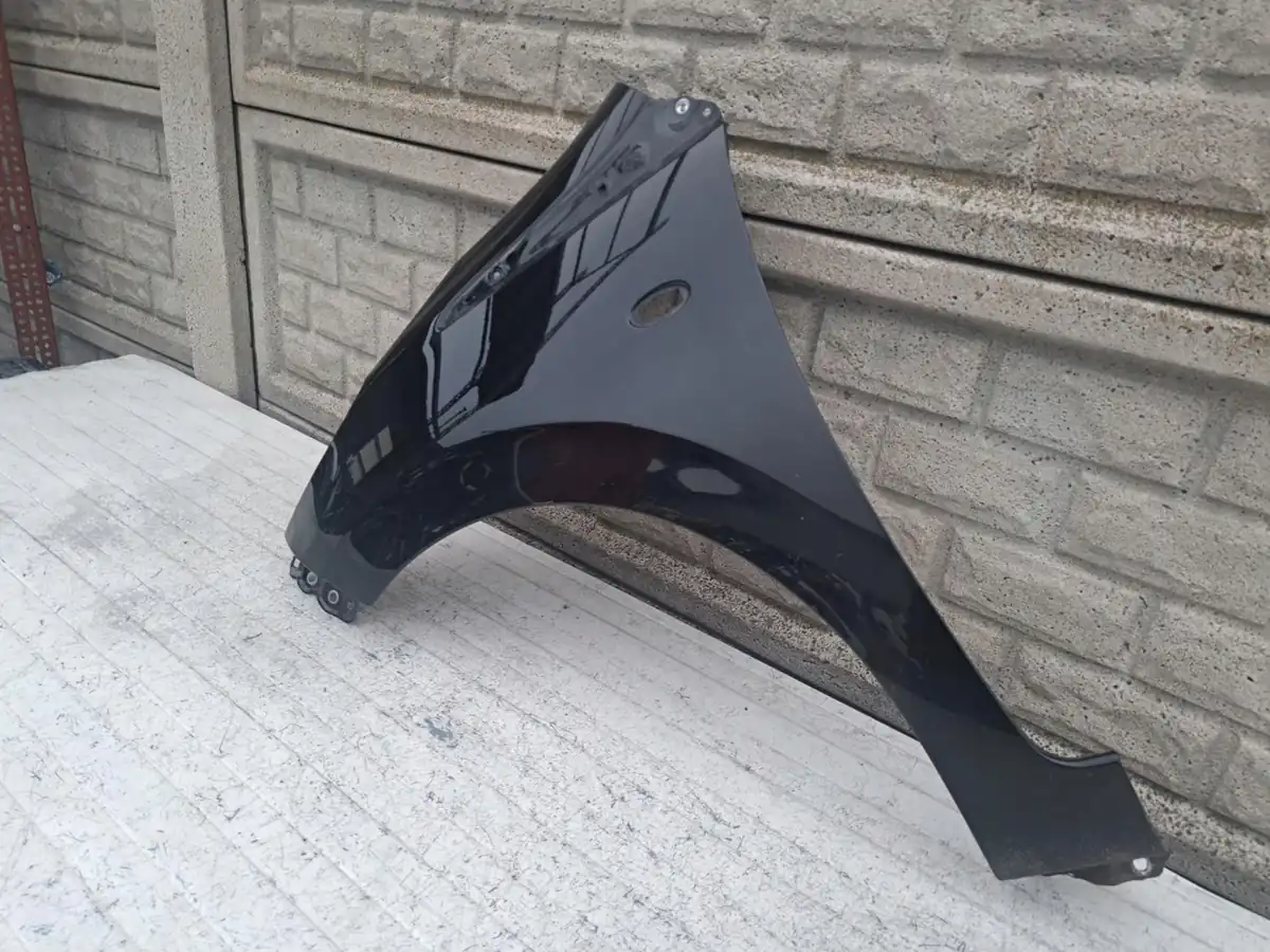 Aripa fata stanga Peugeot 108 2014 2020