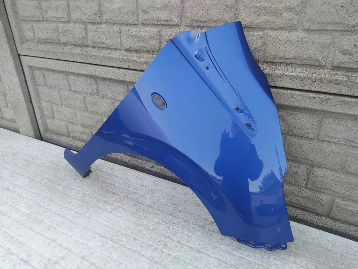 Aripa fata dreapta Peugeot 108 2014 2021