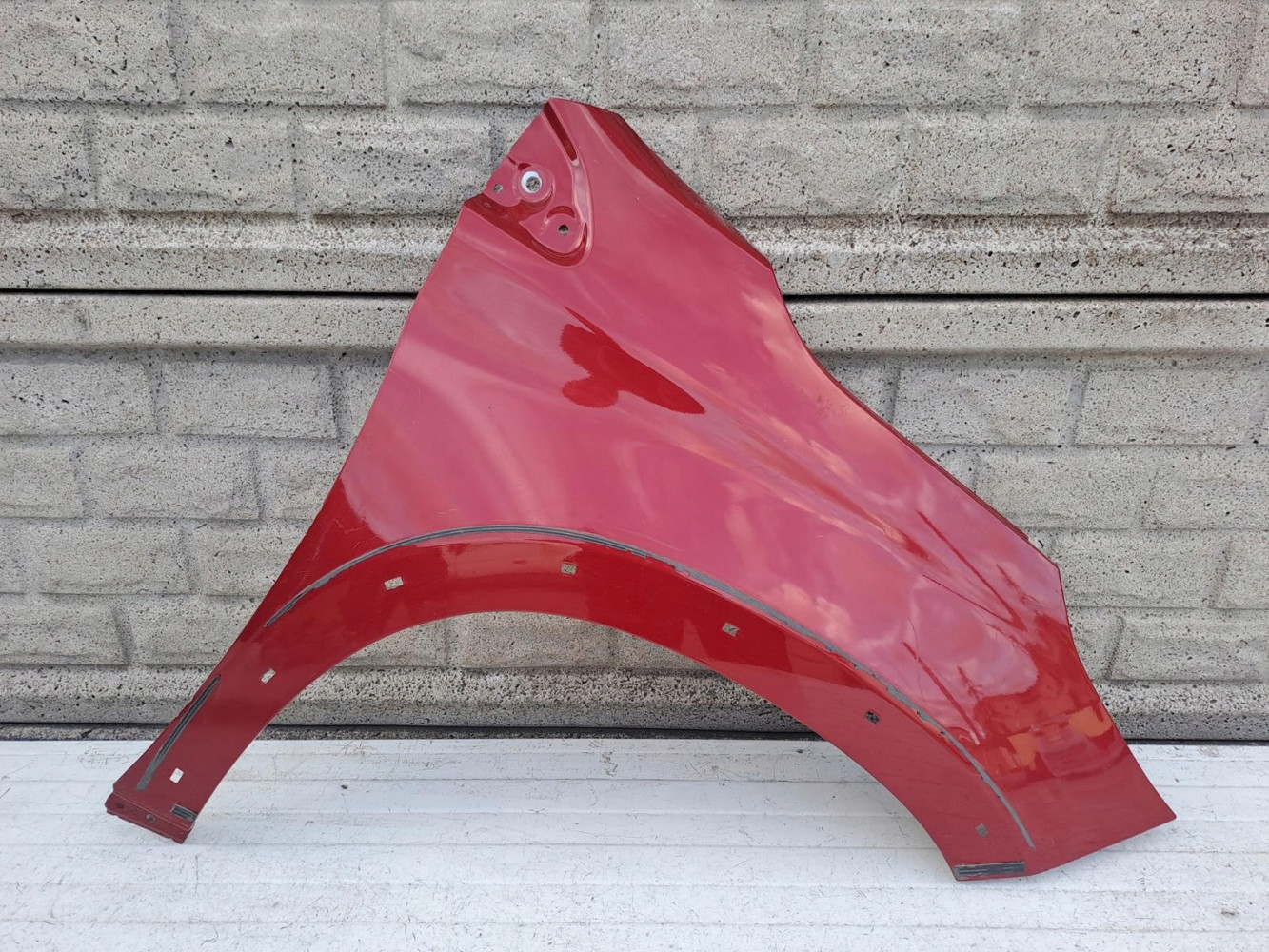 Aripa fata dreapta Peugeot 2008 14 18