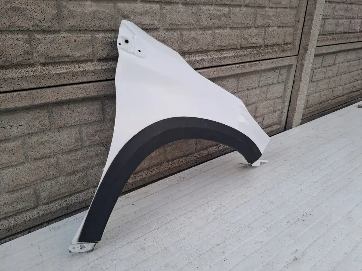 Aripa fata dreapta Peugeot 2008 14 18