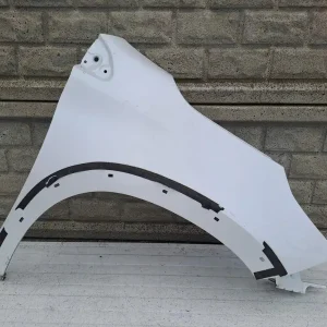 Aripa fata dreapta Peugeot 2008 14 18