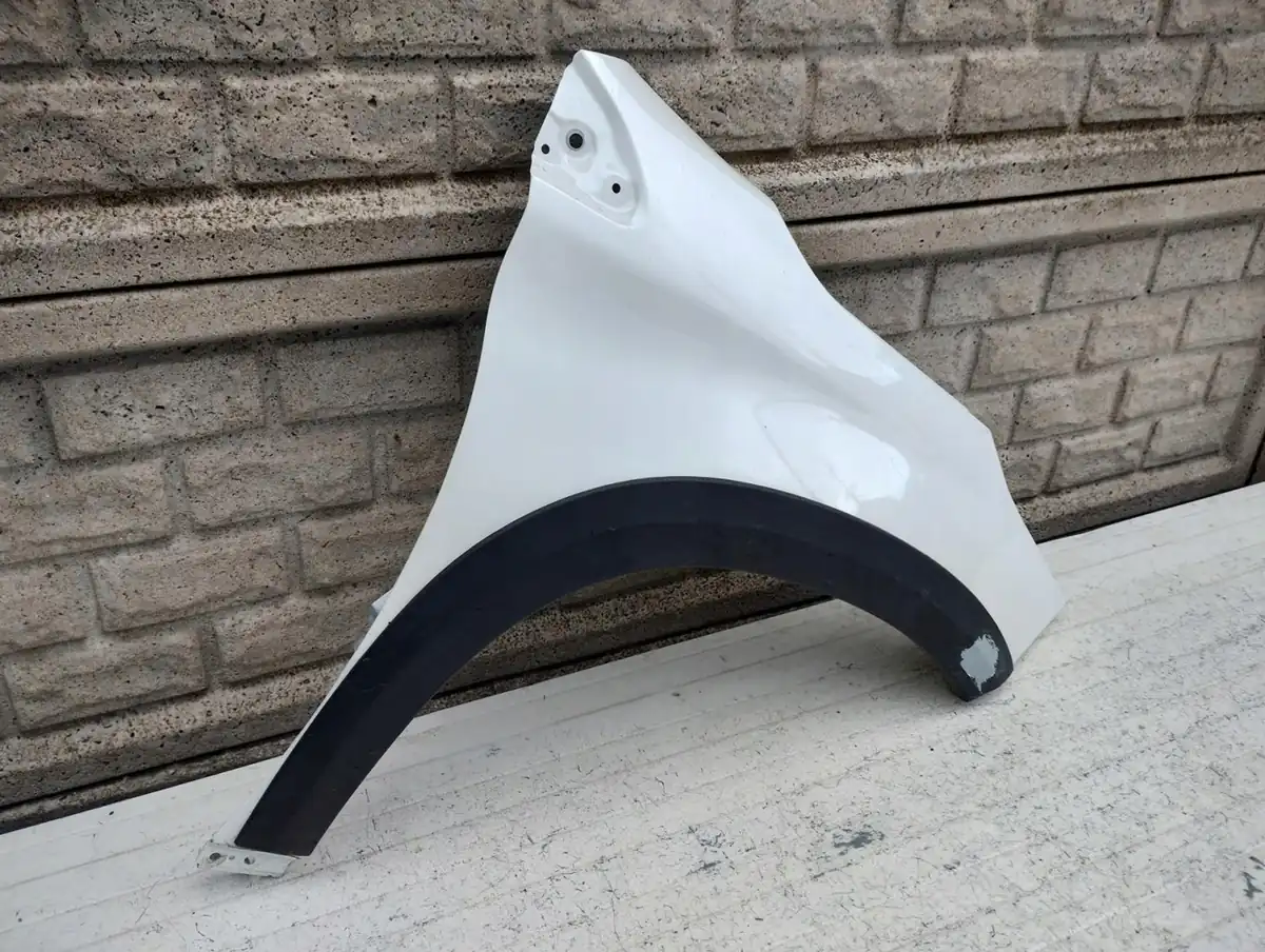 Aripa fata dreapta Peugeot 2008 Gti 14 18