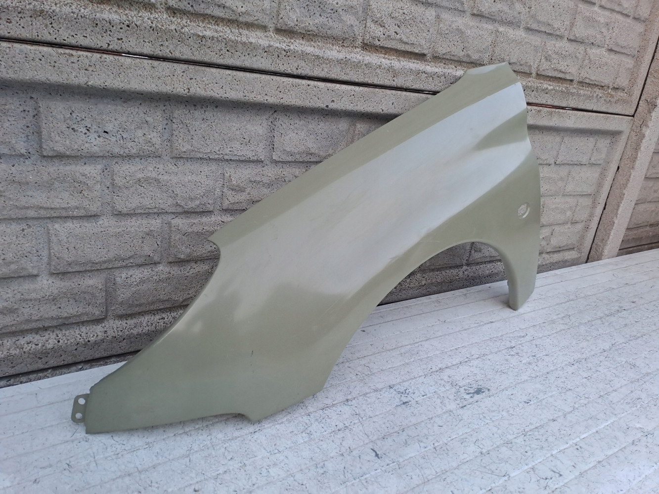 Aripa fata stanga Peugeot 206 Cc Szeroki