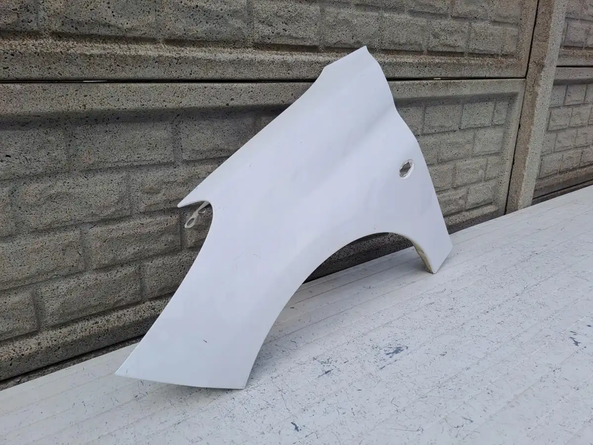 Aripa fata stanga Peugeot 206 Plus