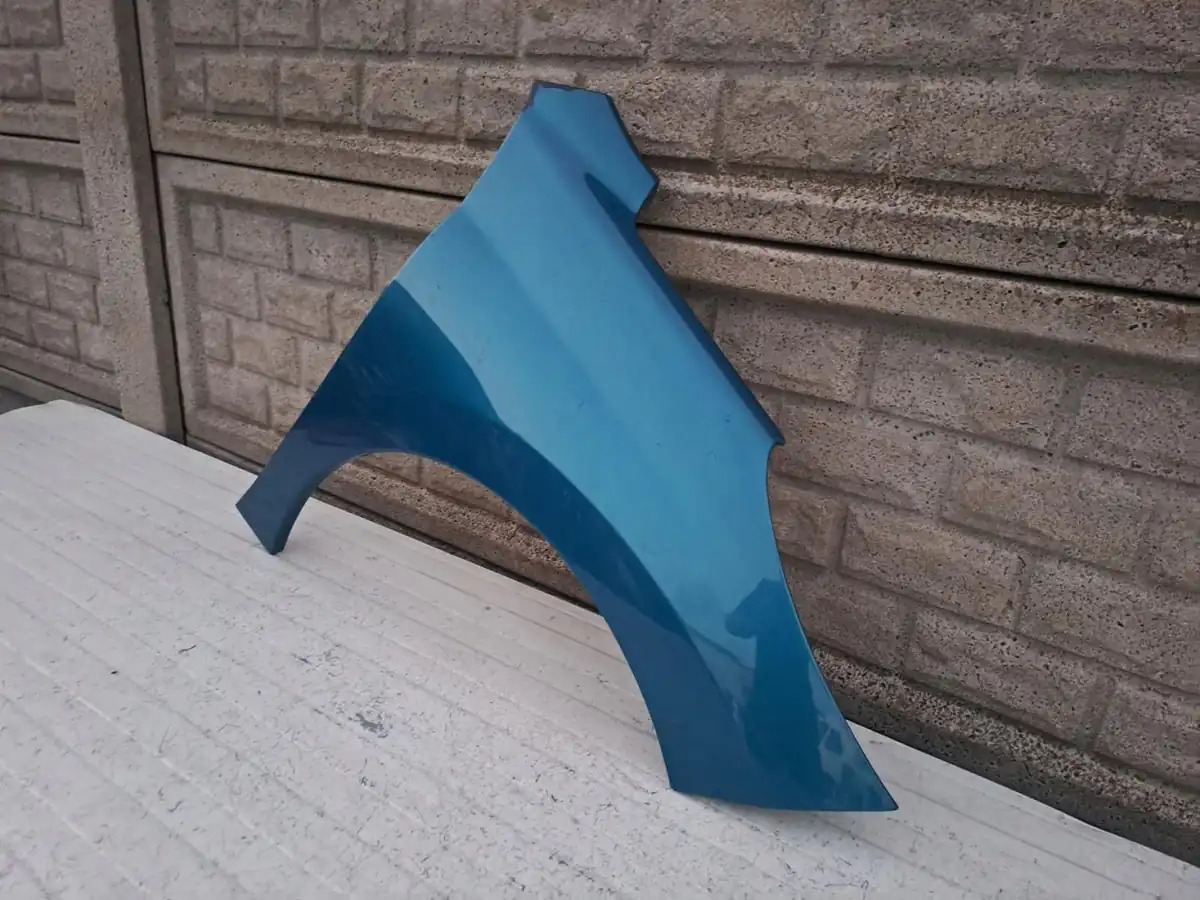 Aripa fata dreapta Peugeot 207 2006 2017