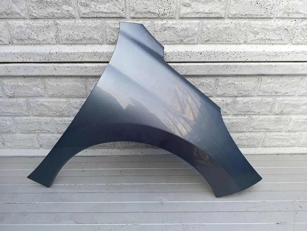 Aripa fata dreapta Peugeot 207 2006 2017
