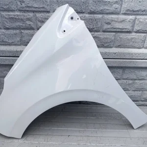 Aripa fata stanga Peugeot 208 11 17