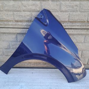 Aripa fata dreapta Peugeot 208 11 17