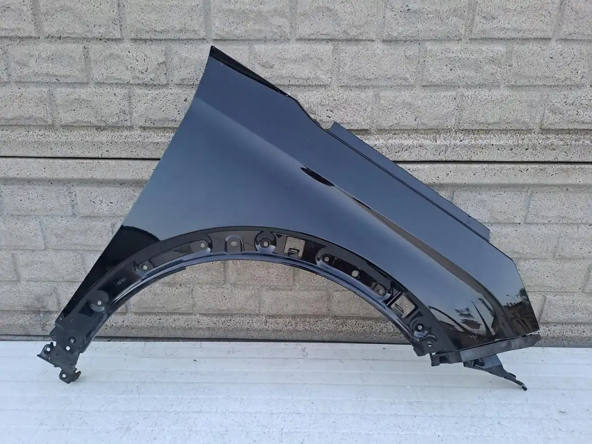 Aripa fata dreapta Peugeot 3008 5008 16 23