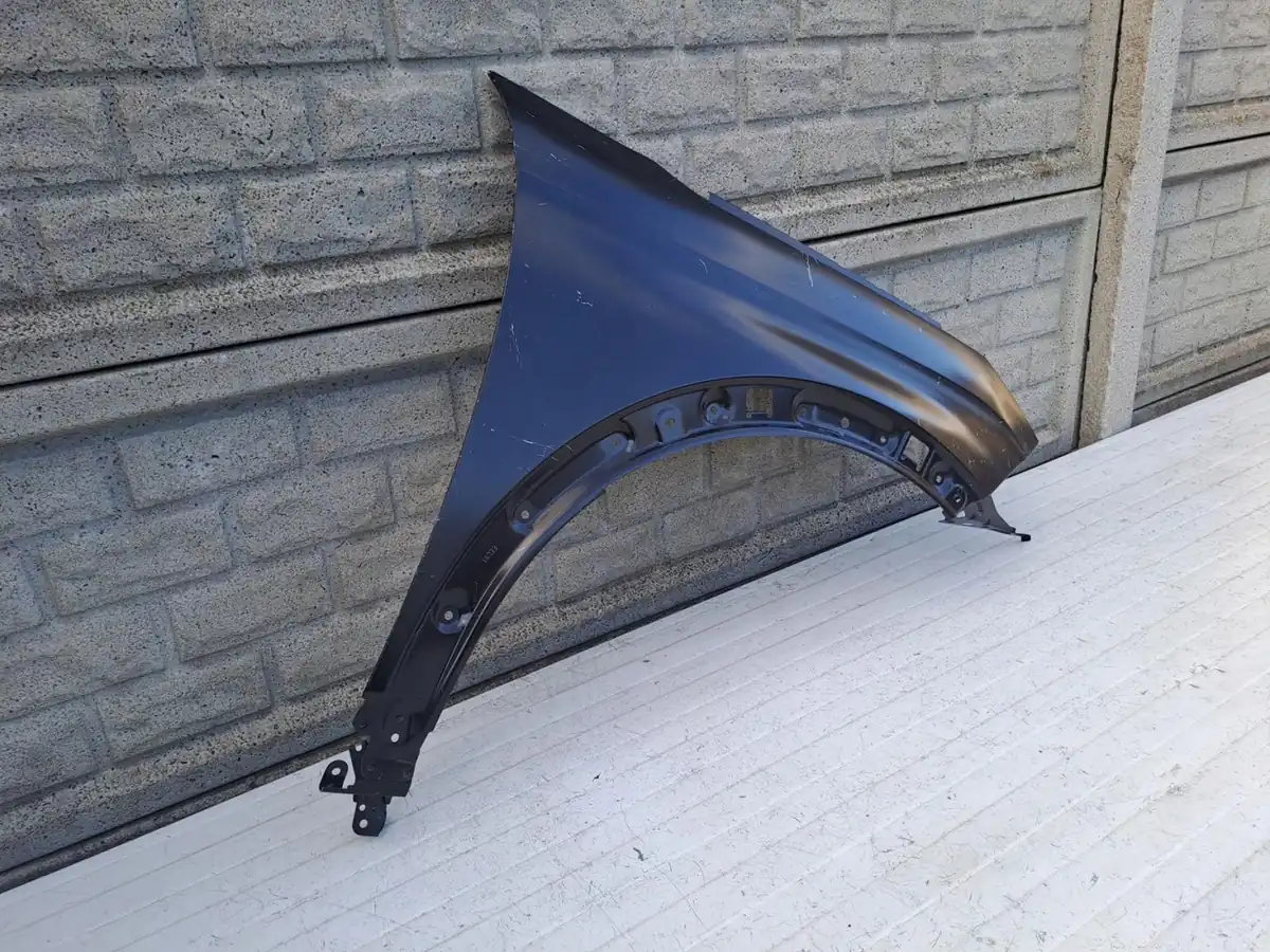 Aripa fata dreapta Peugeot 3008 5008 16 23