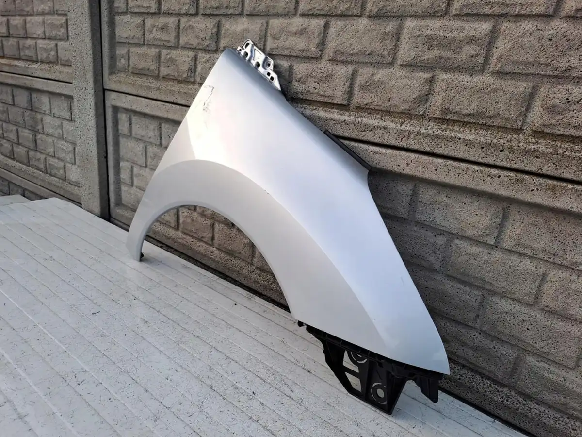 Aripa fata dreapta Peugeot 3008