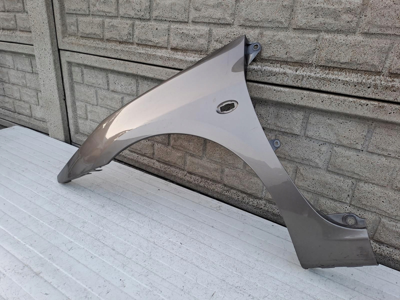 Aripa fata stanga Peugeot 307 Lift - Image 3