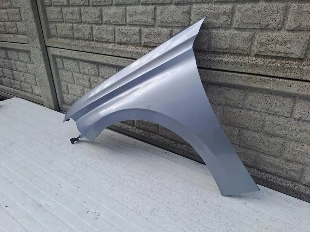 Aripa fata stanga Peugeot 308 21