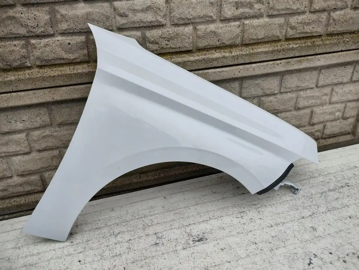 Aripa fata dreapta Peugeot 308 21