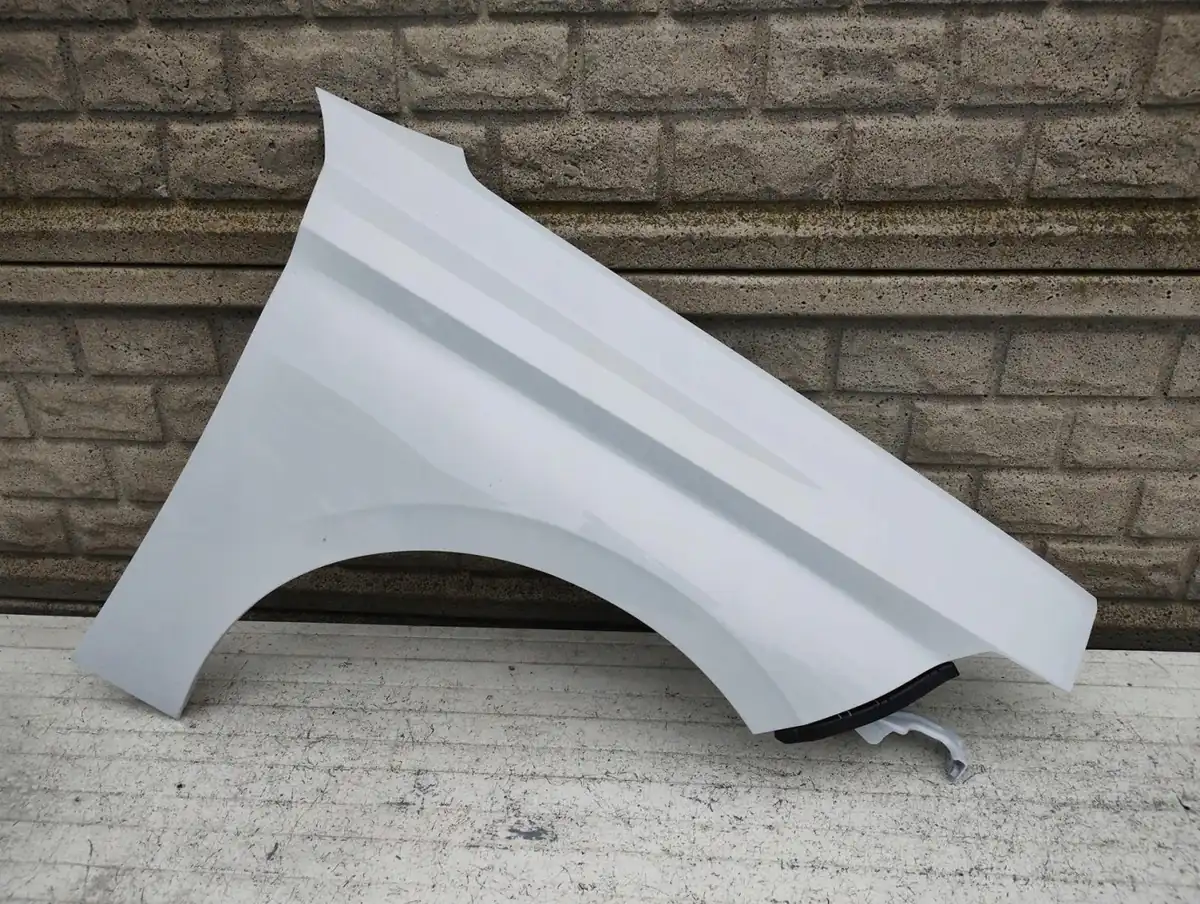 Aripa fata dreapta Peugeot 308 21