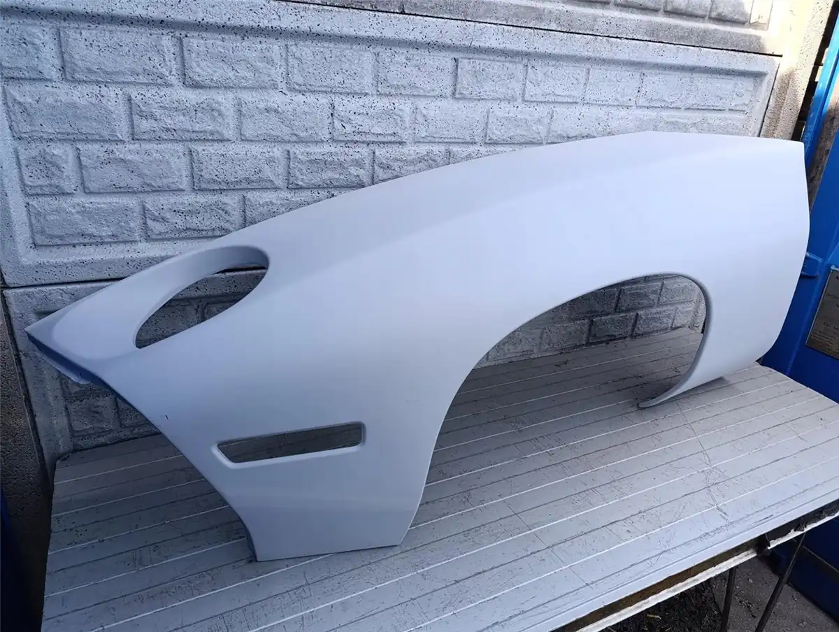 Aripa fata stanga Porsche 928