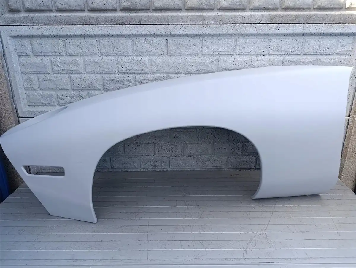 Aripa fata stanga Porsche 928