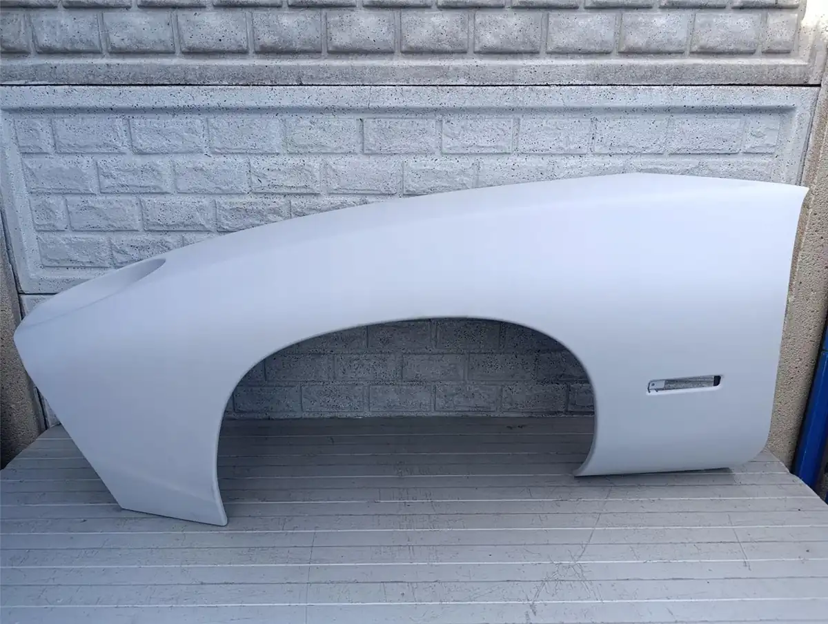Aripa fata stanga Porsche 928