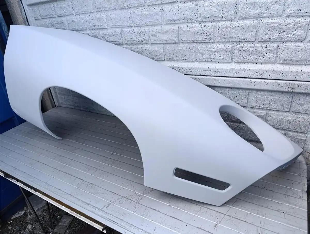 Aripa fata dreapta Porsche 928