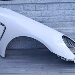 Aripa fata dreapta Porsche Panamera 970 Lift