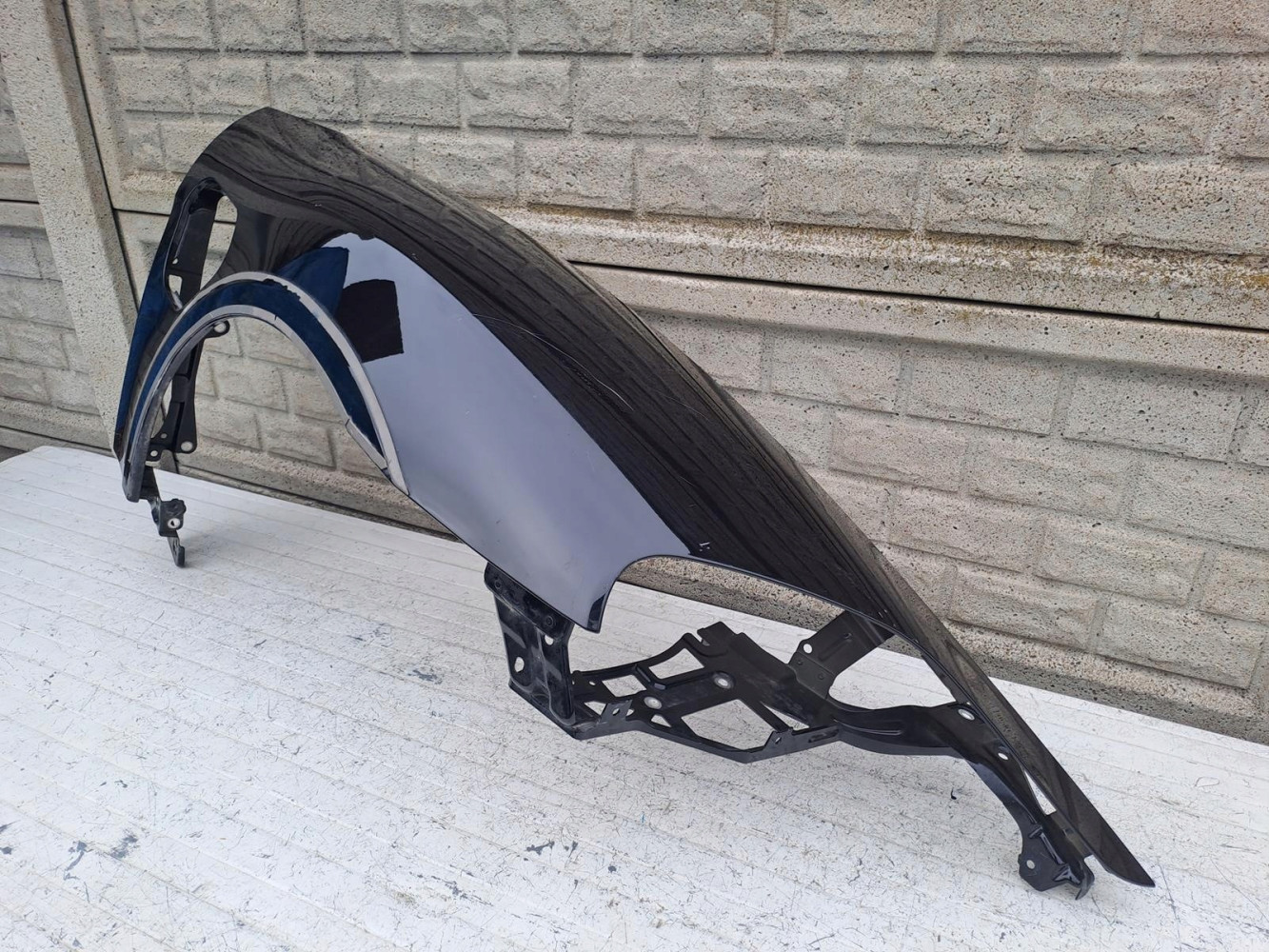 Aripa fata dreapta Porsche Taycan 9j1 9 J - Image 2