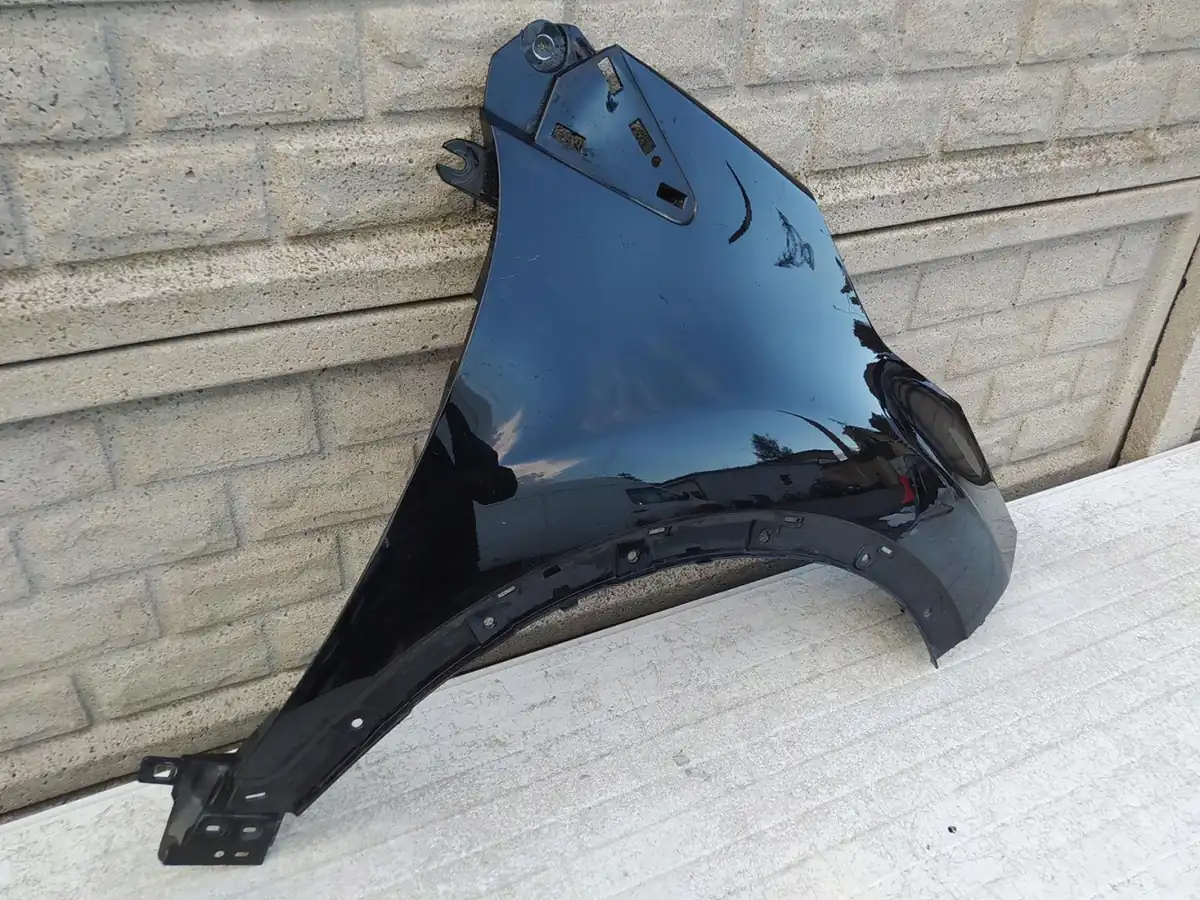 Aripa fata dreapta Renault Captur 13 18
