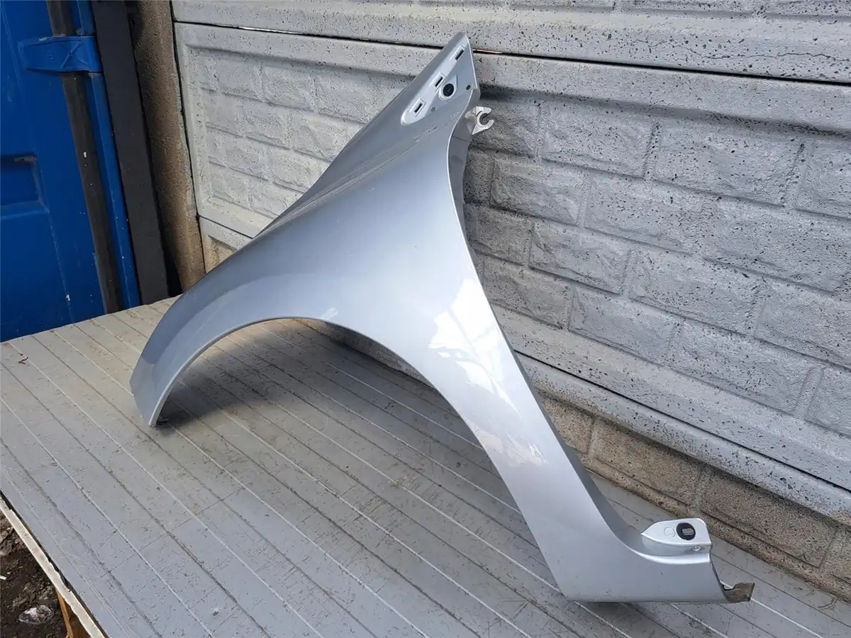 Aripa fata stanga Renault Clio 4 Iv 13 20