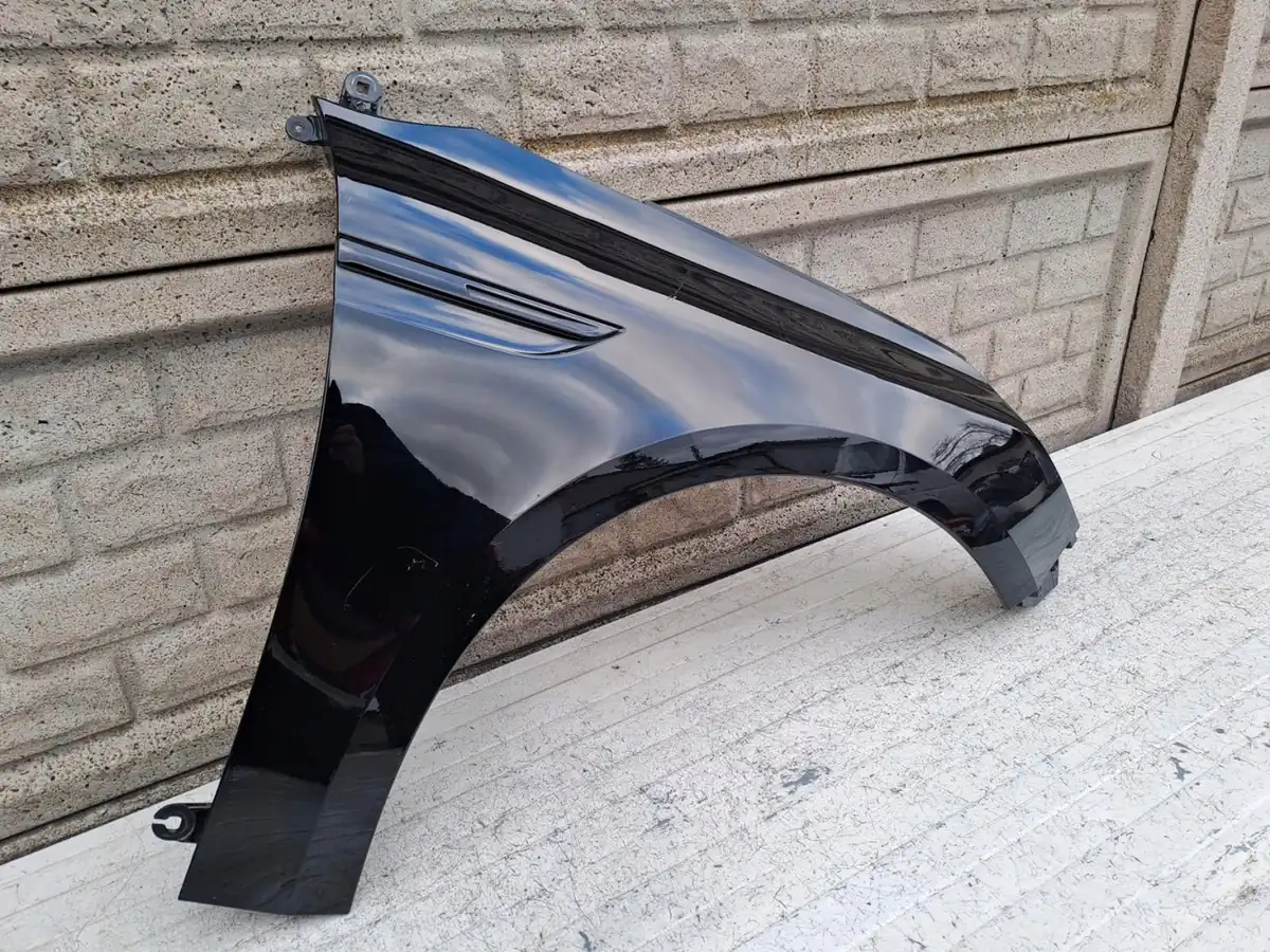 Aripa fata dreapta Renault Megane Iv 4 16 22