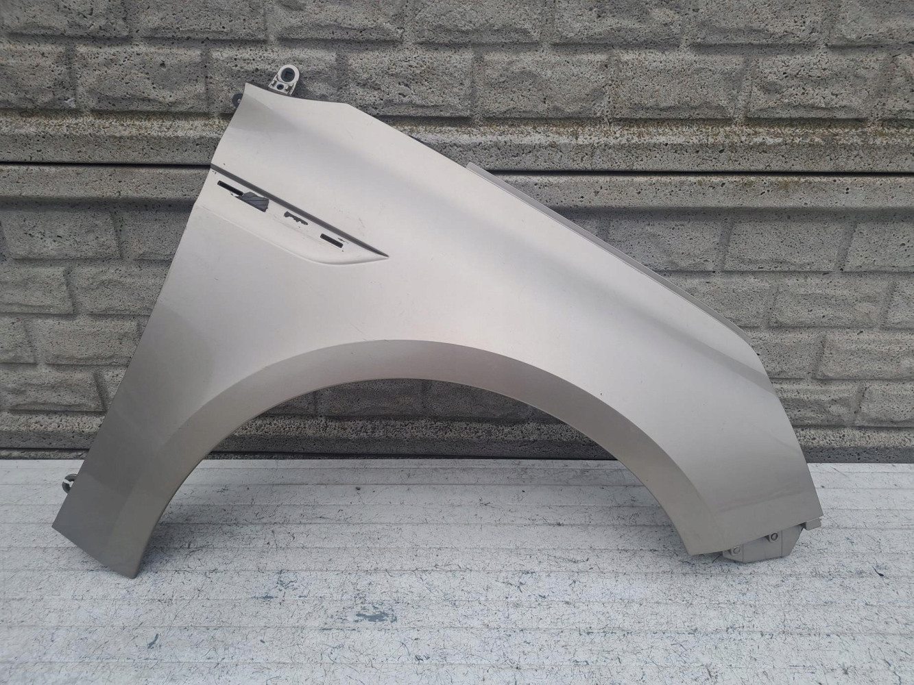 Aripa fata dreapta Renault Megane Iv 4 16 22
