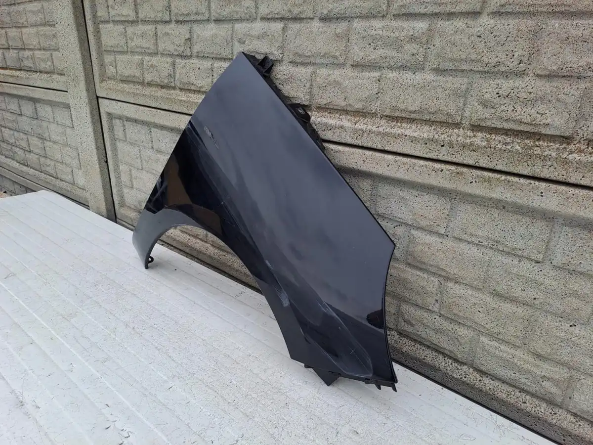 Aripa fata dreapta Renault Scenic 3 Iii Lift