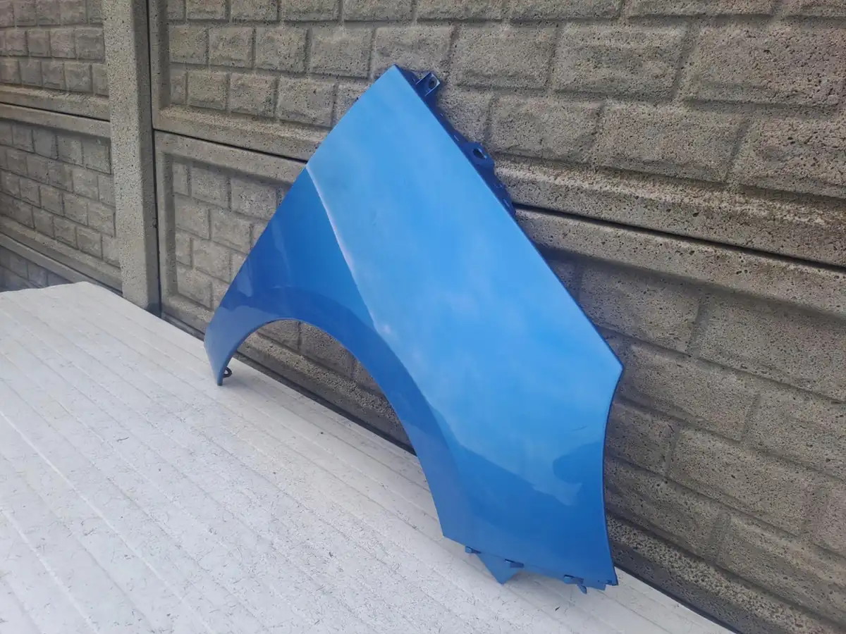 Aripa fata dreapta Renault Scenic 3 Iii Lift